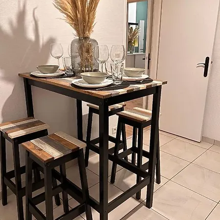 Apartment Grand Balcon Stationnement *