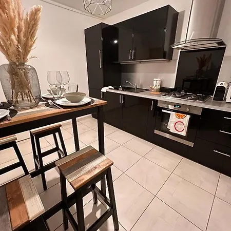 Apartment Grand Balcon Stationnement